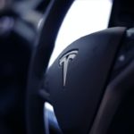 Le futur « buggé » de Tesla : Dans la cour des grands ou sur le banc des accusés?