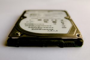 Quel est le meilleur choix : prix ou fiabilité pour les SSD externes ?