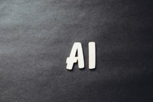 Qui contrôle vraiment l’intelligence artificielle?